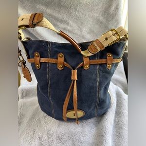 Fossil vintage medium drawstring bag